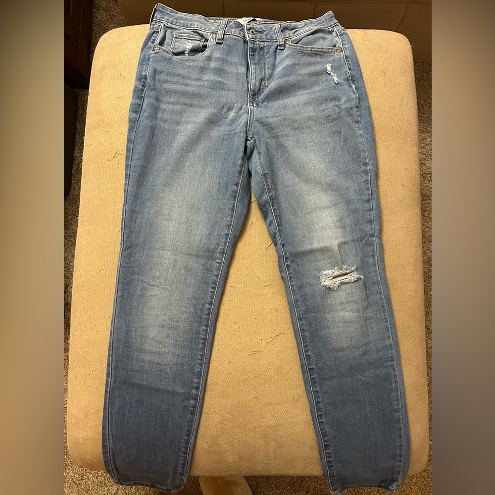 Sonoma Curvy Skinny Distressed Light Blue Women's Jeans